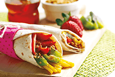 WRAPS DE FRUTAS CON MIEL Y GRANOLA